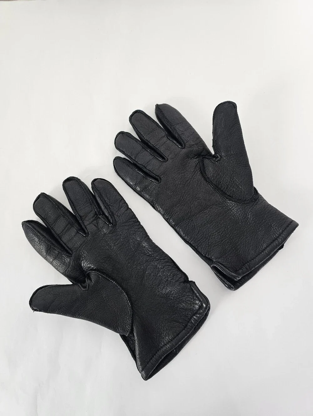 3M Thinsulate Black Leather Gloves - Classic Winter Accessory Medium